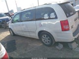 Chrysler Town & Country Touring 2A4RR5D10AR413695 снимка