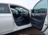 Nissan Sentra Sv 3N1AB7AP5EL624411 снимка