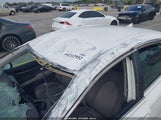 Toyota Camry Le 4T1C11AKXRU204189 photo