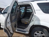 Toyota Sequoia Limited V8 5TDBT48A72S131740 снимка