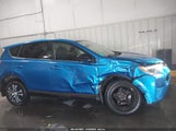 Toyota Rav4 Le JTMBFREV9JJ216697 снимка