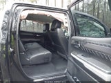 Toyota Tundra Platinum 5.7L V8 5TFAY5F13JX731301 photo