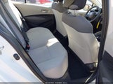 Toyota Corolla Le 5YFEPRAE0LP135862 снимка