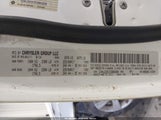Jeep Compass Latitude 1C4NJDEB1ED884308 снимка