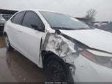 Toyota Corolla Le 5YFBURHE5GP450373 снимка