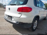 Volkswagen Tiguan 2.0T/2.0T S WVGBV7AX6HK009442 снимка