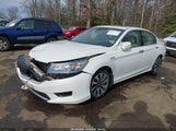 Honda Accord Hybrid Touring 1HGCR6F7XEA007910 photo