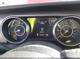 Jeep Wrangler Unlimited Sport S 4X4 1C4HJXDG3JW122592 fotografie