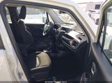 Jeep Renegade Latitude ZACCJBBT4GPD36994 снимка