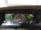 Lincoln Town Car Signature 1LNHM81W75Y610281 photo