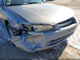 Toyota Camry Le 4T1BG22K61U017311 photo