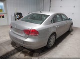 Volkswagen Passat 2.5L Se 1VWBP7A34DC050455 снимка