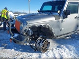 Jeep Wrangler Unlimited Sahara 1C4BJWEG3EL296507 fotografie