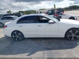 Mercedes-Benz C 300 Sedan W1KAF4GB9NR048378 photo