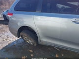 Toyota Sienna Le V6 5TDKK3DC7BS096959 снимка