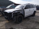 Lincoln Navigator Black Label 5LMJJ2TT5KEL00361 снимка
