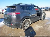 Toyota Rav4 Xle JTMWFREV2JJ746351 photo