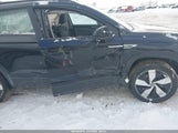 Volkswagen Taos 1.5T S 3VV8X7B28RM038108 снимка