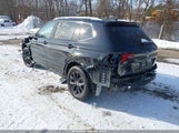 Volkswagen Tiguan 2.0T Se/2.0T Wolfsburg Edition 3VVMB7AX3RM190985 снимка