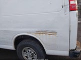 Chevrolet Express  Work Van 1GCWGBFF1G1226680 fotografie