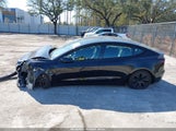 Tesla Model 3 Long Range Dual Motor All-Wheel Drive/Rear-Wheel Drive 5YJ3E1EA6RF782342 fotografie