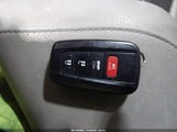 Toyota Camry Hybrid Xle 4T1B21HK2JU006001 снимка