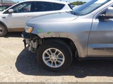 Jeep Grand Cherokee Laredo 4X2 1C4RJEAG3JC277786 fotografie