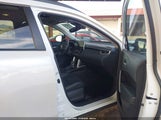 Toyota Corolla Cross Xle 7MUDAAAG9SV135919 снимка