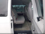 Ford E-350 Super Duty Xlt 1FBSS3BL6BDA98804 fotografie