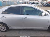 Toyota Camry Le 4T4BF1FK5CR165983 снимка