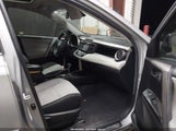 Toyota Rav4 Adventure 2T3RFREVXJW728629 снимка