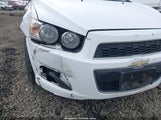 Chevrolet Sonic Lt Auto 1G1JC5SG2D4141565 снимка