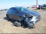 Tesla Model Y Awd/Long Range Dual Motor All-Wheel Drive 7SAYGDEE2PF896326 fotografie