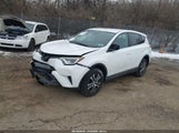 Toyota Rav4 Le 2T3ZFREV2JW470378 снимка