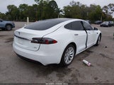 Tesla Model S 100D/75D/P100D 5YJSA1E23JF281395 fotografie