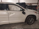Toyota Highlander Xle 5TDJZRFH3JS547970 снимка