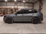 Volkswagen Tiguan 2.0T Se R-Line Black 3VVCB7AX1RM138671 снимка
