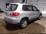 Volkswagen Tiguan 2.0T/2.0T S WVGBV7AX5HK019783 photo