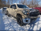 Toyota Tundra Sr5 5.7L V8 5TFDW5F11HX587177 fotografie