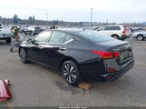 Nissan Altima Sv Fwd 1N4BL4DV2NN351831 fotografie