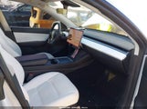 Tesla Model Y Long Range Dual Motor All-Wheel Drive 5YJYGDEE7MF202299 photo