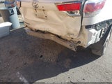 Toyota Highlander Xle V6 5TDKKRFH7FS075322 fotografie