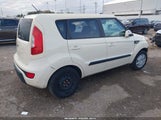 Kia Soul KNDJT2A5XC7421110 снимка