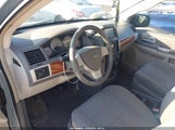 Chrysler Town & Country Touring 2A8HR54P78R655974 снимка