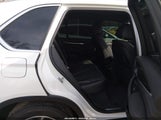 BMW X5 xDrive35I 5UXKR0C59JL076014 снимка