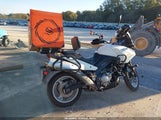 Suzuki Dl650 A JS1VP54B3B2100735 photo