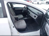 Toyota Corolla Le Plus 2T1BURHE9FC345799 fotografie