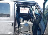 Jeep Wrangler Unlimited Sahara 4X4 1C4HJXEG8JW133702 photo