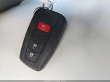 Toyota C-Hr Xle JTNKHMBX4L1088595 photo