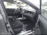 Toyota Rav4 Le JTMBFREV2JJ734702 снимка